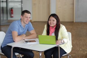 Die Studierenden werden optimal auf das spätere Berufsleben vorbereitet.